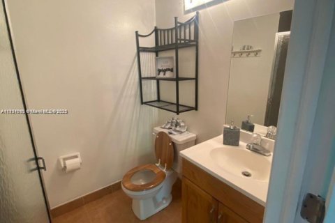 Copropriété à louer à Coral Springs, Floride: 2 chambres, 74.32 m2 № 1949698 - photo 9