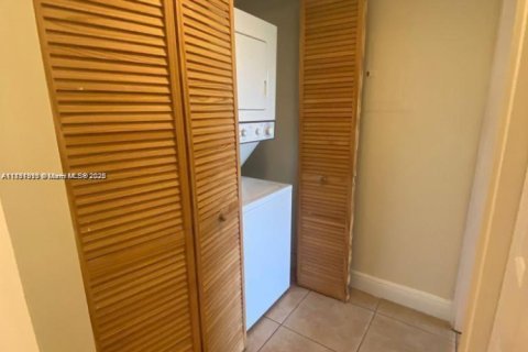 Copropriété à louer à Coral Springs, Floride: 2 chambres, 74.32 m2 № 1949698 - photo 8