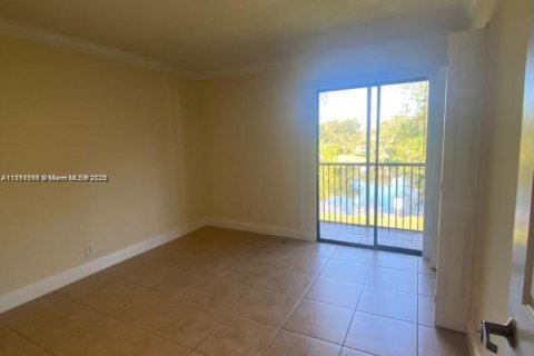 Copropriété à louer à Coral Springs, Floride: 2 chambres, 74.32 m2 № 1949698 - photo 5