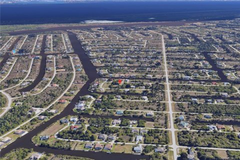 Terreno en venta en Port Charlotte, Florida № 2094389 - foto 13