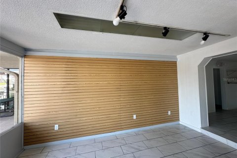 Propiedad comercial en alquiler en Ocala, Florida, 120.77 m2 № 1856271 - foto 9