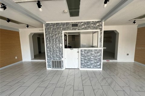 Propiedad comercial en alquiler en Ocala, Florida, 120.77 m2 № 1856271 - foto 8