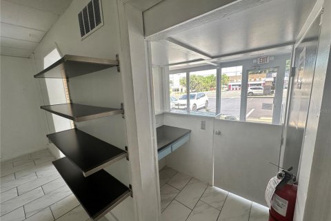 Propiedad comercial en alquiler en Ocala, Florida, 120.77 m2 № 1856271 - foto 4
