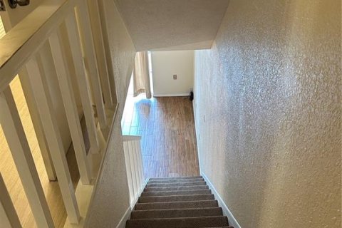 Condo in Brandon, Florida, 2 bedrooms № 2214461 - photo 23