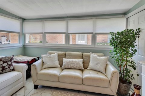 Condominio en venta en DeLand, Florida, 2 dormitorios, 86.4 m2 № 1734968 - foto 16