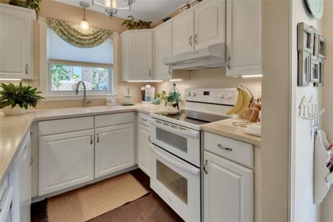 Condominio en venta en DeLand, Florida, 2 dormitorios, 86.4 m2 № 1734968 - foto 4