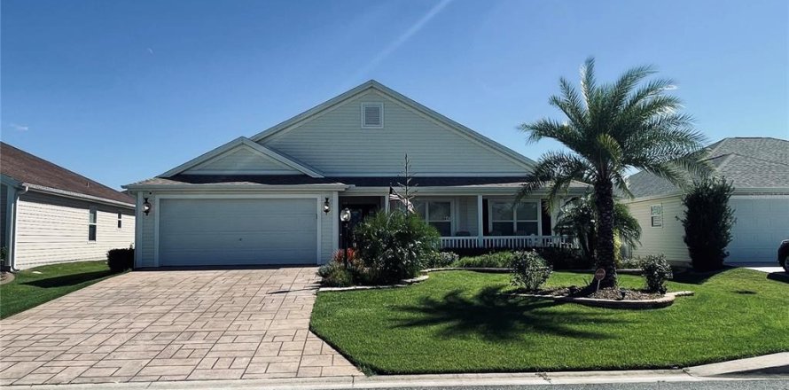 Villa ou maison à The Villages, Floride 3 chambres, 176.05 m2 № 2298284