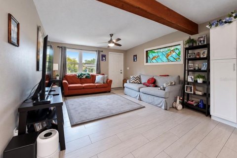 Casa en venta en Lutz, Florida, 3 dormitorios, 119.47 m2 № 2387391 - foto 7