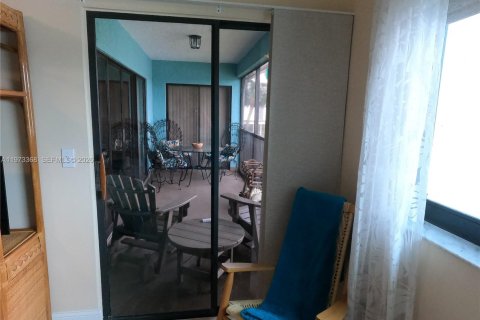 Copropriété à vendre à Parkland, Floride: 3 chambres, 163.51 m2 № 2033913 - photo 26