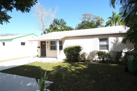House in Fort Lauderdale, Florida 3 bedrooms, 94.95 sq.m. № 2083497 - photo 14