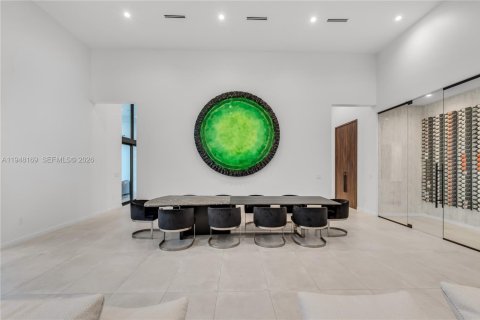 Купить виллу или дом в Пайнкрест, Флорида 6 спален, 606.65м2, № 2012097 - фото 13