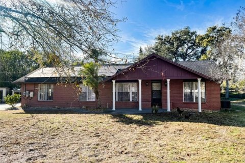 House in Orlando, Florida 4 bedrooms, 232.81 sq.m. № 2213976