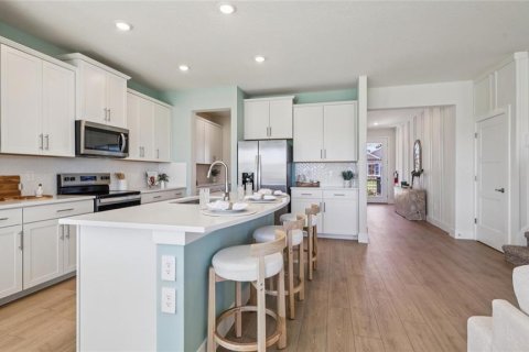 Casa en venta en Ocala, Florida, 4 dormitorios, 307.79 m2 № 2210219 - foto 8