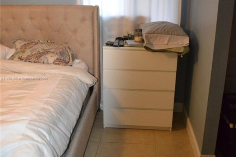 Condominio en venta en Miami, Florida, 2 dormitorios, 80.82 m2 № 1921140 - foto 25