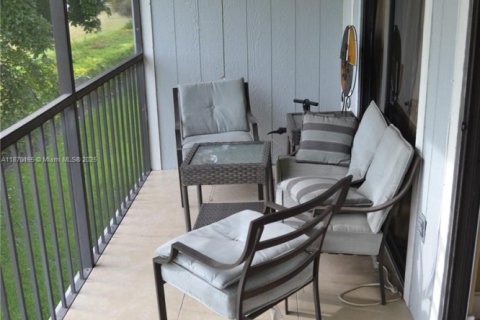 Condominio en venta en Miami, Florida, 2 dormitorios, 80.82 m2 № 1921140 - foto 11