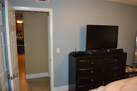 Condominio en venta en Miami, Florida, 2 dormitorios, 80.82 m2 № 1921140 - foto 27
