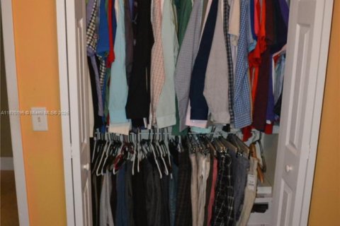 Condominio en venta en Miami, Florida, 2 dormitorios, 80.82 m2 № 1921140 - foto 23