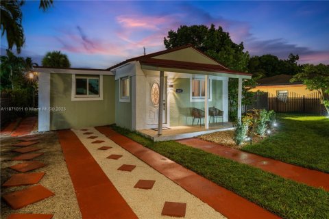 Купить виллу или дом в Майами, Флорида 4 спальни, 144.28м2, № 1923354 - фото 7