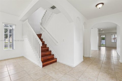 Casa en venta en Homestead, Florida, 4 dormitorios, 288.09 m2 № 1977175 - foto 6