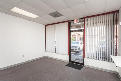 Propiedad comercial en venta en Hudson, Florida, 178.37 m2 № 1734104 - foto 8