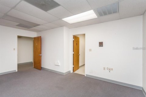 Propiedad comercial en venta en Hudson, Florida, 178.37 m2 № 1734104 - foto 23