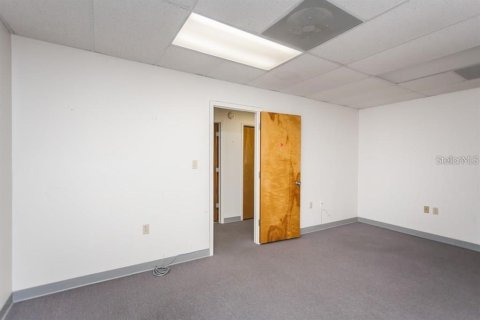 Propiedad comercial en venta en Hudson, Florida, 178.37 m2 № 1734104 - foto 24