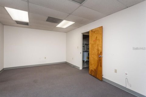 Propiedad comercial en venta en Hudson, Florida, 178.37 m2 № 1734104 - foto 21