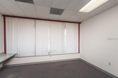 Propiedad comercial en venta en Hudson, Florida, 178.37 m2 № 1734104 - foto 10