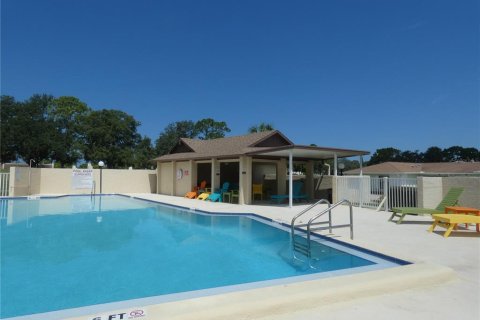 Condominio en venta en Port Richey, Florida, 2 dormitorios, 128.76 m2 № 1865880 - foto 5