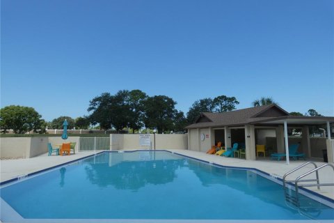 Condominio en venta en Port Richey, Florida, 2 dormitorios, 128.76 m2 № 1865880 - foto 4