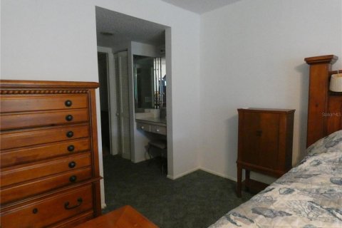 Condominio en venta en Port Richey, Florida, 2 dormitorios, 128.76 m2 № 1865880 - foto 19