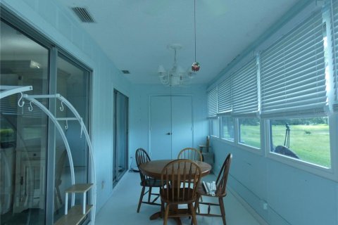 Condominio en venta en Port Richey, Florida, 2 dormitorios, 128.76 m2 № 1865880 - foto 30