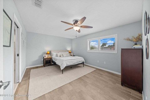 House in Indian Harbour Beach, Florida 4 bedrooms, 200.67 sq.m. № 2260347 - photo 22