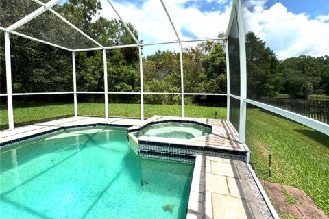 House in Wesley Chapel, Florida 4 bedrooms, 258.08 sq.m. № 1637289 - photo 3