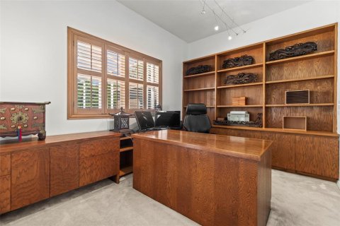 House in Wesley Chapel, Florida 4 bedrooms, 258.08 sq.m. № 1637289 - photo 14