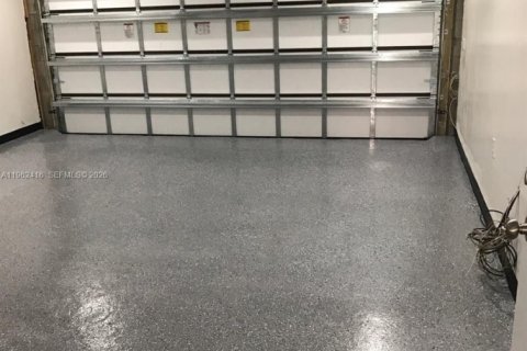 Villa ou maison à vendre à Miami, Floride: 3 chambres, 158.58 m2 № 2024925 - photo 2