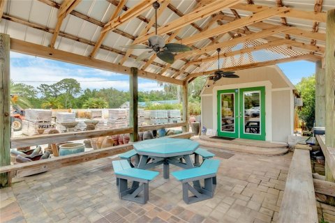 Commercial property in Yalaha, Florida № 1122330 - photo 2
