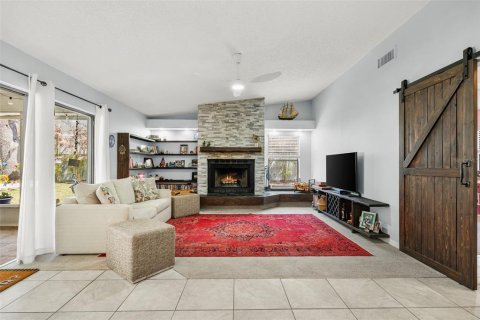 Villa ou maison à vendre à Valrico, Floride: 3 chambres, 182.37 m2 № 2213157 - photo 4