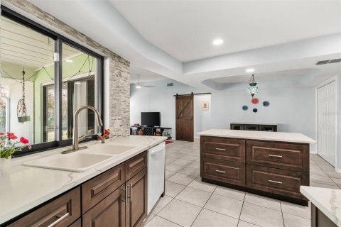 Villa ou maison à vendre à Valrico, Floride: 3 chambres, 182.37 m2 № 2213157 - photo 17