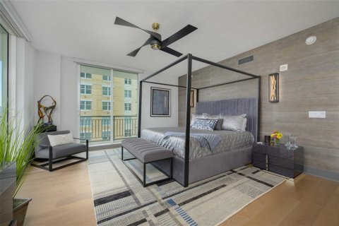 Condo in Sarasota, Florida, 2 bedrooms  № 1557579 - photo 19