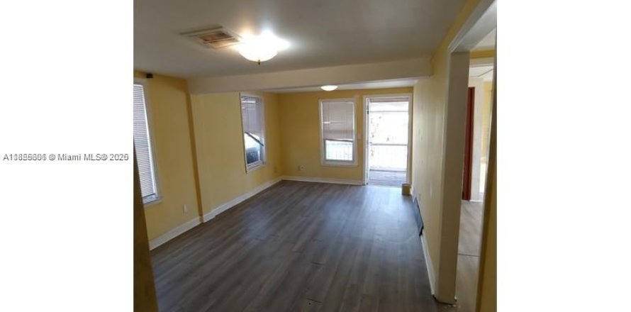 Villa ou maison à Dania Beach, Floride 21 chambre, 61.32 m2 № 1877895