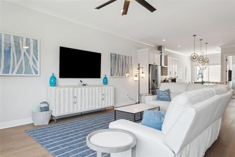 Townhouse in Tampa, Florida 3 bedrooms, 226.03 sq.m. № 1543334 - photo 6