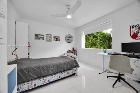 Villa ou maison à vendre à Coral Gables, Floride: 6 chambres, 407.47 m2 № 2401559 - photo 26