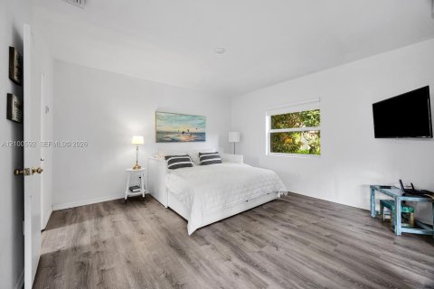 Villa ou maison à vendre à Coral Gables, Floride: 6 chambres, 407.47 m2 № 2401559 - photo 20