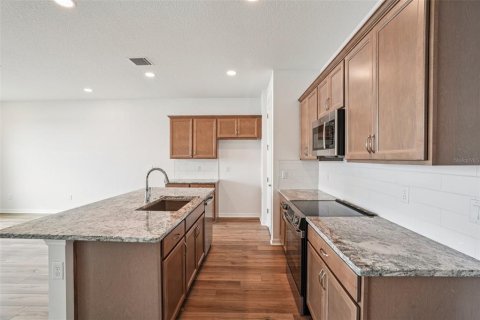 Touwnhouse à vendre à San Antonio, Floride: 3 chambres, 166.11 m2 № 1844296 - photo 12