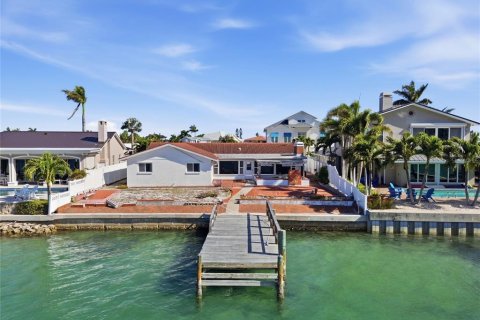 Land in Treasure Island, Florida № 2111041 - photo 22