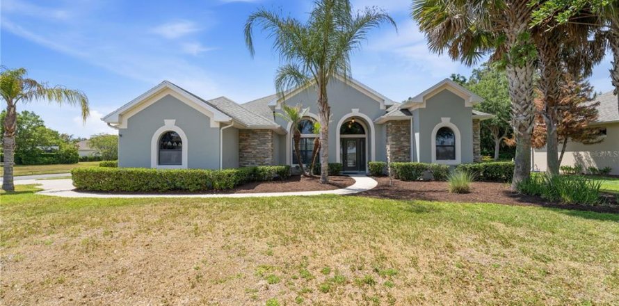 Villa ou maison à Mount Dora, Floride 3 chambres, 197.32 m2 № 2237387