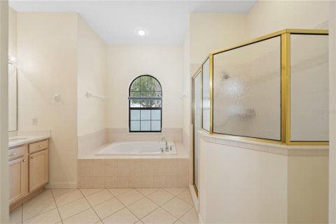 Villa ou maison à vendre à Mount Dora, Floride: 3 chambres, 197.32 m2 № 2237387 - photo 29