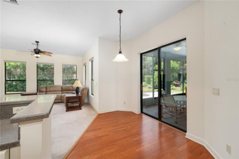 Villa ou maison à vendre à Mount Dora, Floride: 3 chambres, 197.32 m2 № 2237387 - photo 22