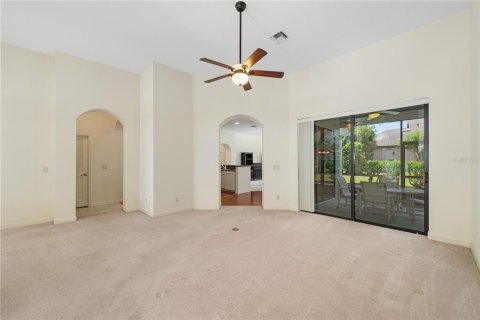 Villa ou maison à vendre à Mount Dora, Floride: 3 chambres, 197.32 m2 № 2237387 - photo 9